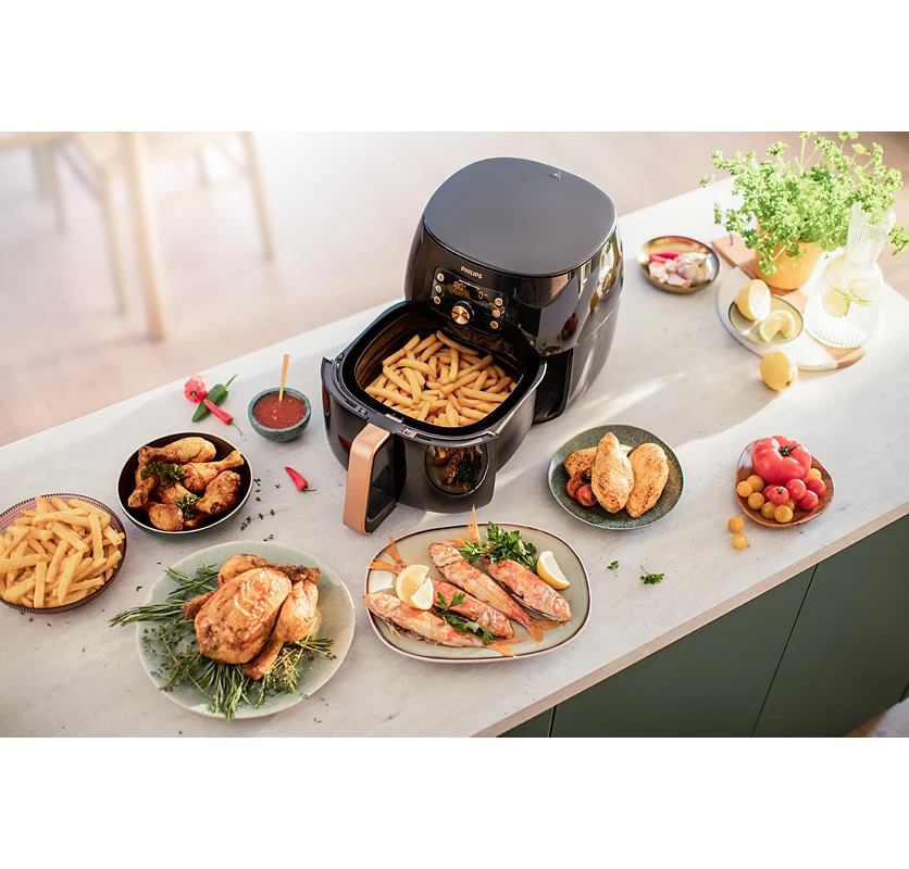 PHILIPS Premium 1.4kg Airfryer XXL | Rapid Air Technology, Fat Removal technology, Smart Sensing technology | Perfect for Modified kitchens (HD9867/90)