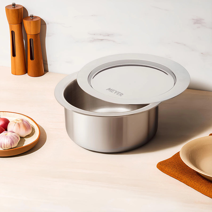 Meyer Trivantage Tri-Ply Stainless Steel Tope With Lid (Multiple Sizes Available)
