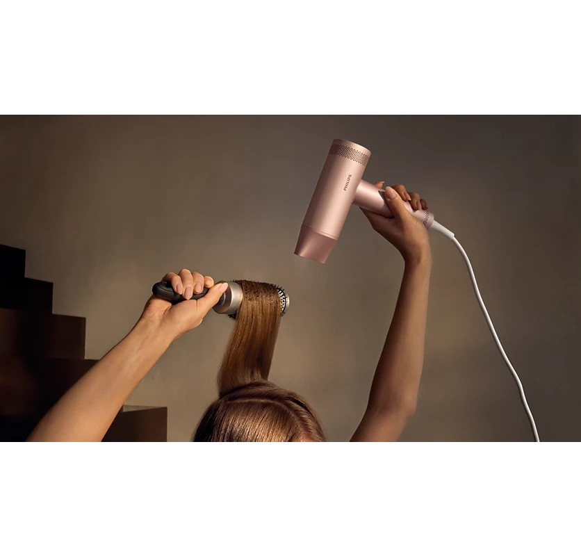 PHILIPS Series 8000 Hair Dryer with ThermoShield Advanced (BHD837/10)