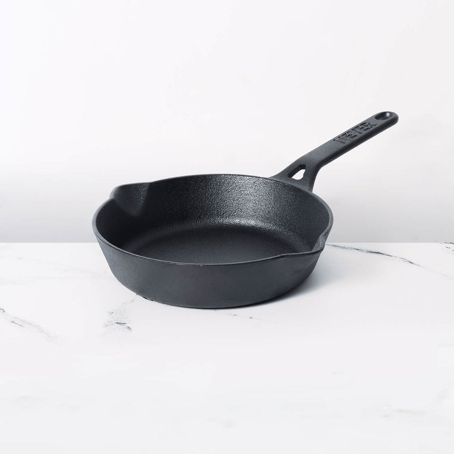 Meyer Pre-Seasoned Cast iron Frypan/Skillet single handle (Multiple Sizes)