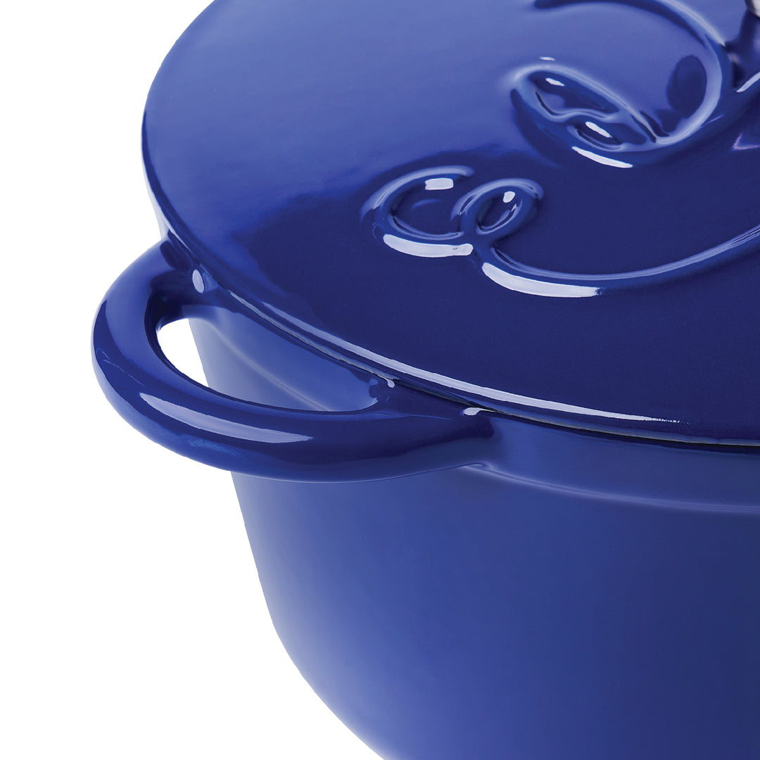 Meyer Disney Bon Voyage Enameled Red Cast Iron Casserole with Lid (20cm,2.5L)