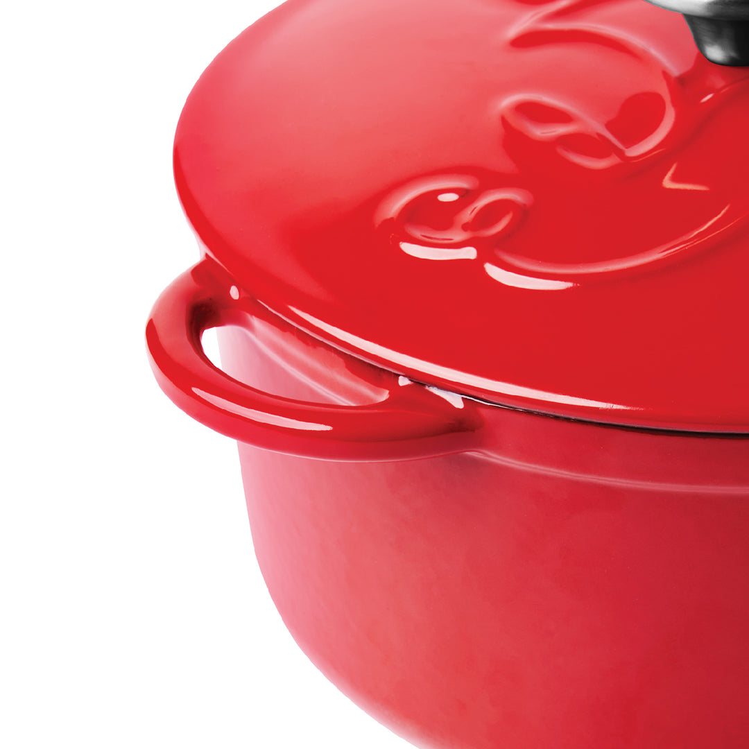 Meyer Disney Bon Voyage Enameled Red Cast Iron Casserole with Lid (20cm,2.5L)