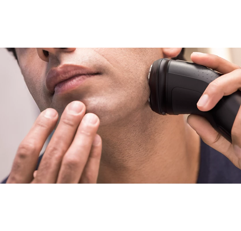 Philips AquaTouch Shaver | Wet or Dry electric shaver | 1000 Series