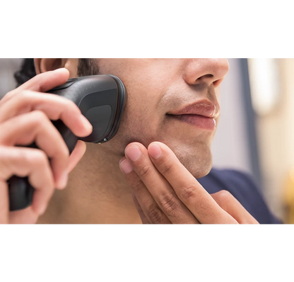 Philips AquaTouch Shaver | Wet or Dry electric shaver | 1000 Series