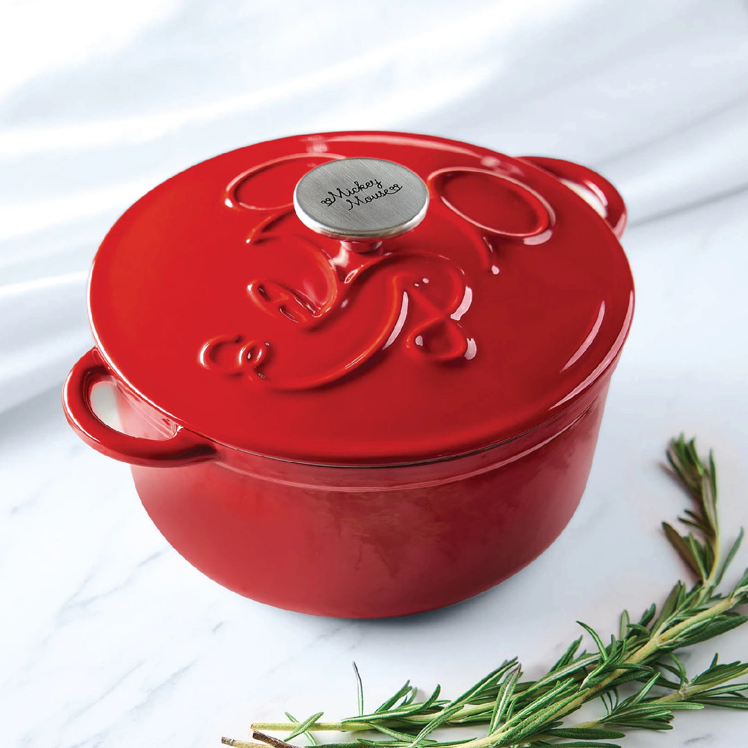 Meyer Disney Bon Voyage Enameled Red Cast Iron Casserole with Lid (20cm,2.5L)