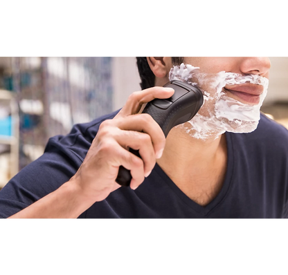 Philips AquaTouch Shaver | Wet or Dry electric shaver | 1000 Series