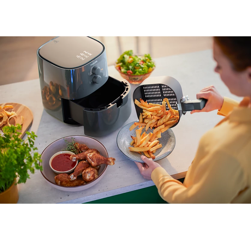PHILIPS 3000 Series 4.1L Airfryer L | Rapid Air Technology, Heat-Resistant (HD9200/60)