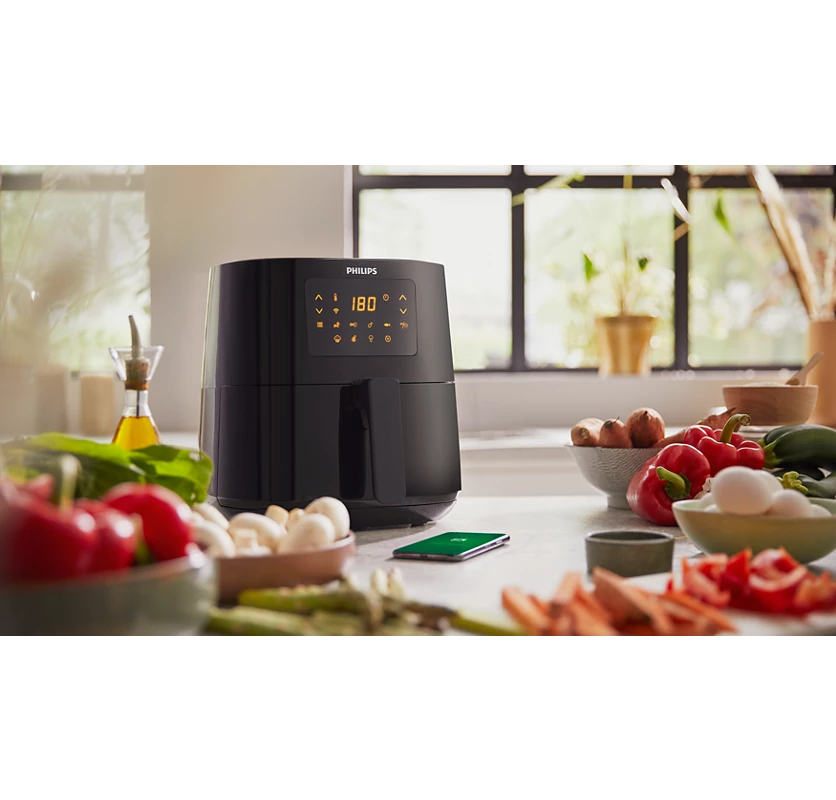 PHILIPS 4.1L Airfryer 5000 Series Connected | Rapid air technology, 7 Presets (HD9255)