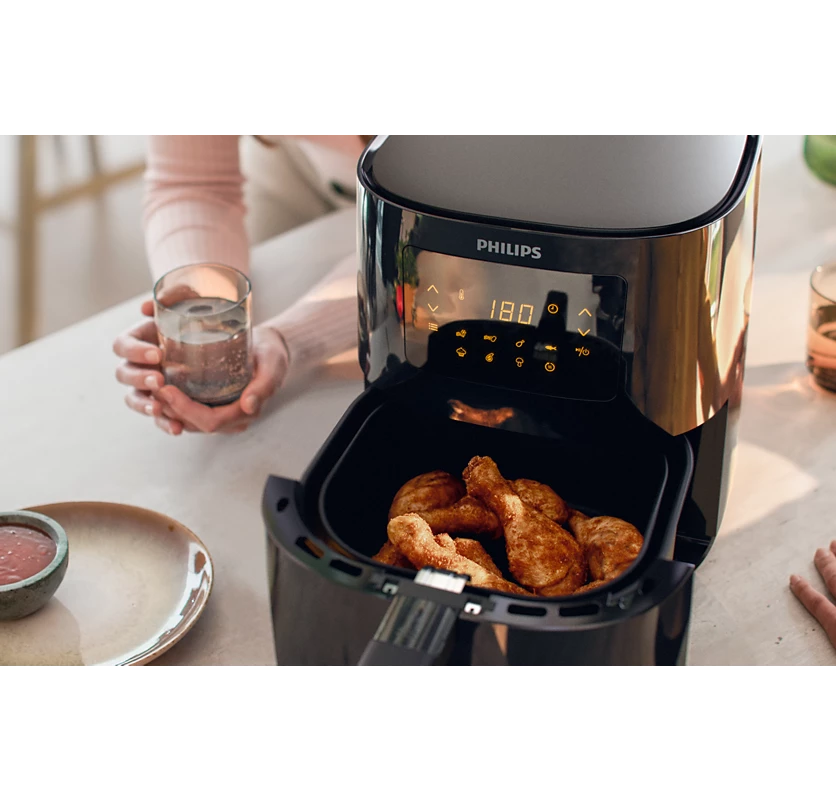 PHILIPS 3000 Series Airfryer L | Rapid Air Technology, Compact 4.1L Airfryer (HD9252/70)